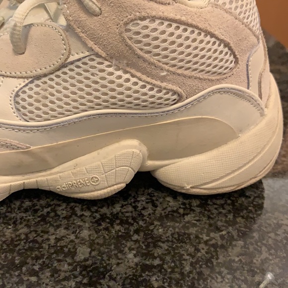 Yeezy 500 - Picture 4 of 14
